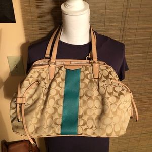 Authentic Signature Logo Coach Purse M1381F28501